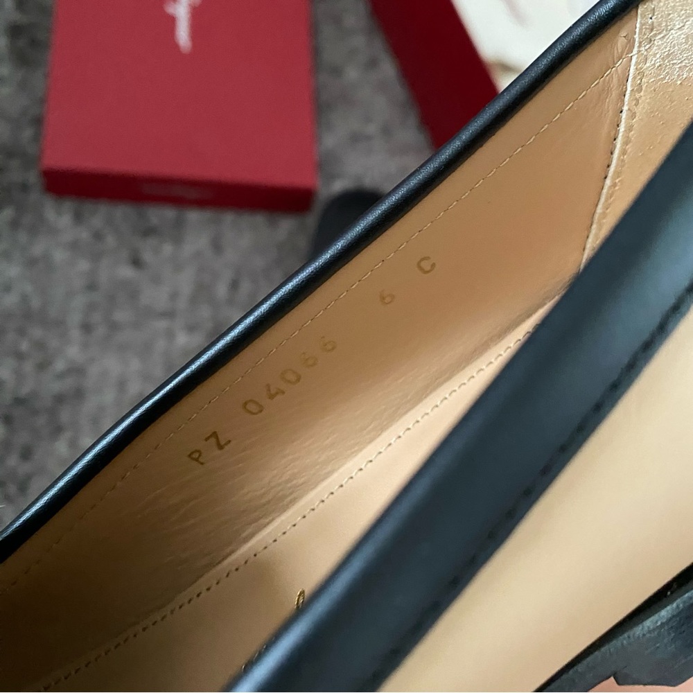 Salvatore Ferragamo loafers - Picture 11 of 14